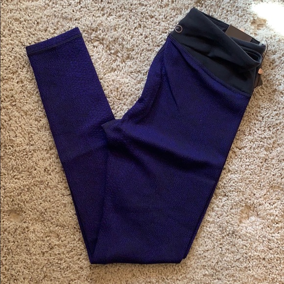CALIA by Carrie Underwood Pants - Calia Textured Legging